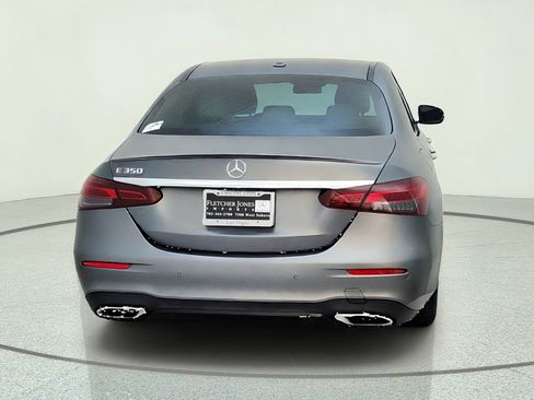 Used 2022 Mercedes-Benz E 350 Sedan image 10