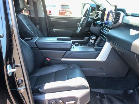 Used 2023 Toyota Sequoia Limited AWD/4WD image 20