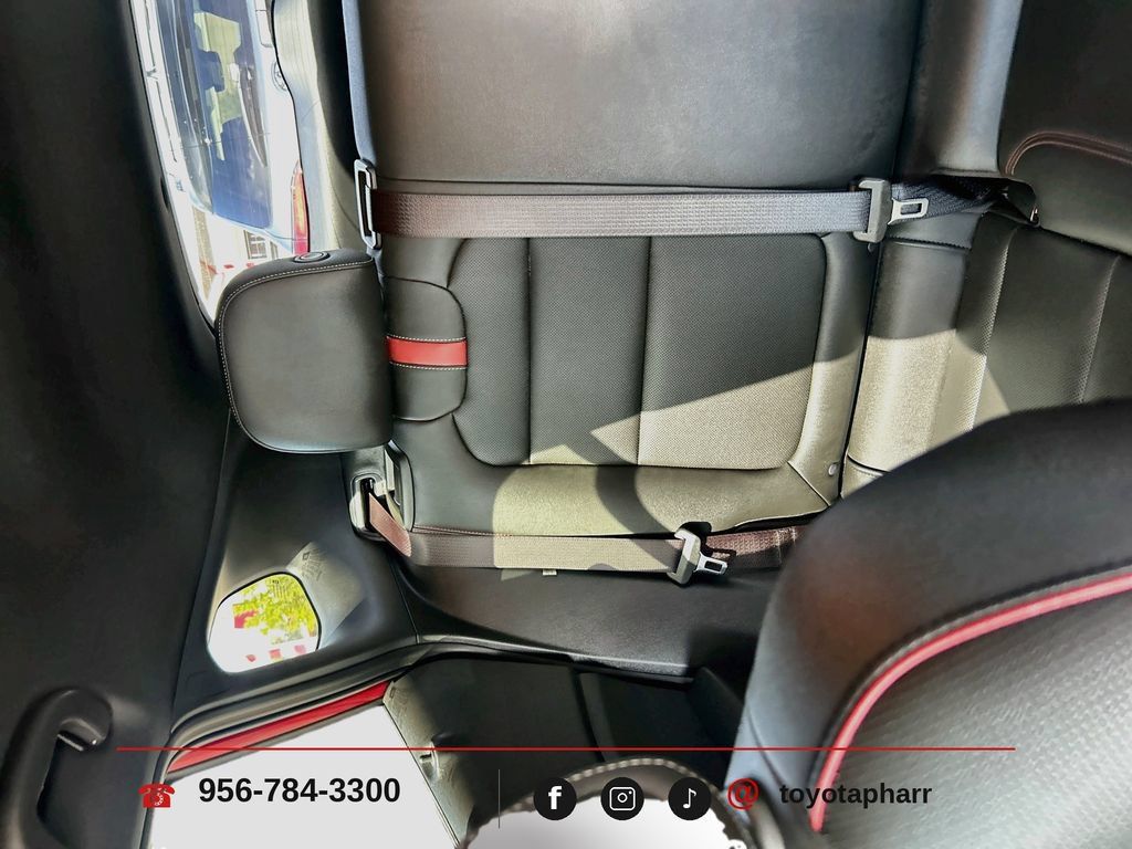 Used 2026 Chevrolet Trax RS w/ Driver Confidence Package FWD image 26