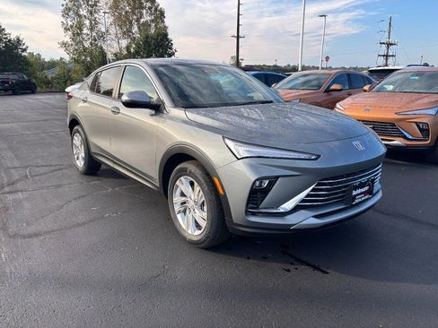 New 2026 Buick Envista Preferred w/ Convenience II Package image 2