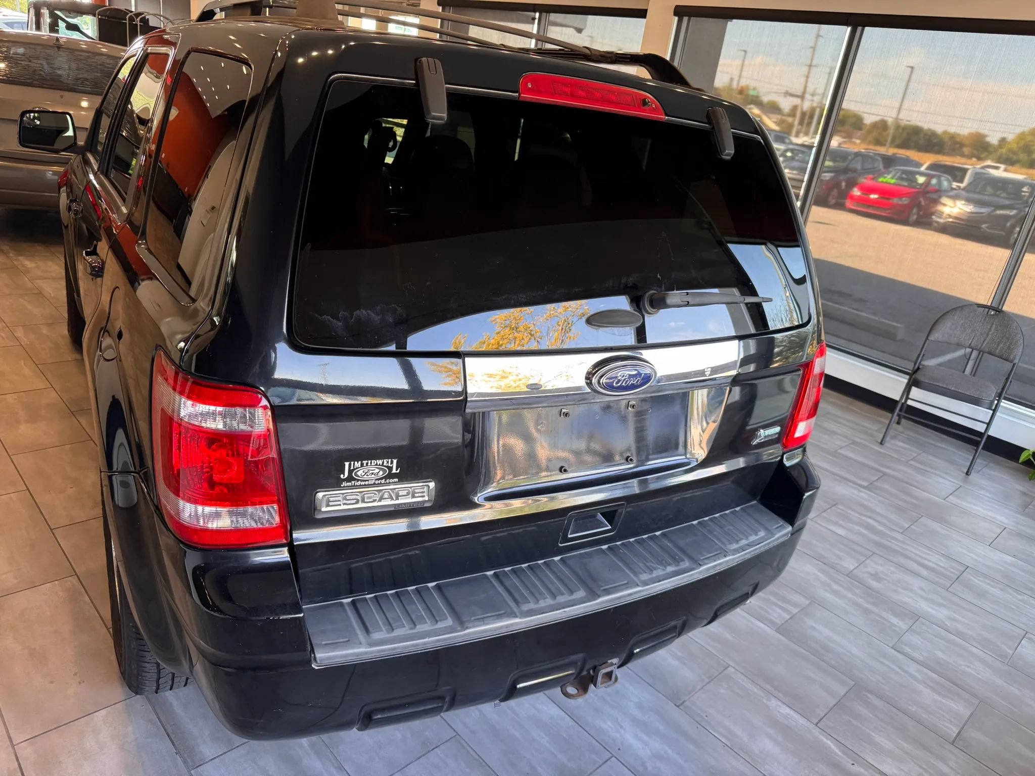 Used 2012 Ford Escape Limited w/ Class II Trailer Tow Pkg FWD image 12