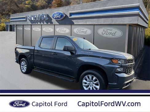 Used 2022 Chevrolet Silverado 1500 Custom image 1