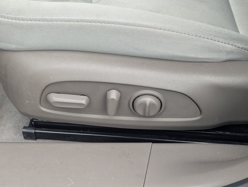 Used 2019 Chevrolet Malibu LS FWD image 25