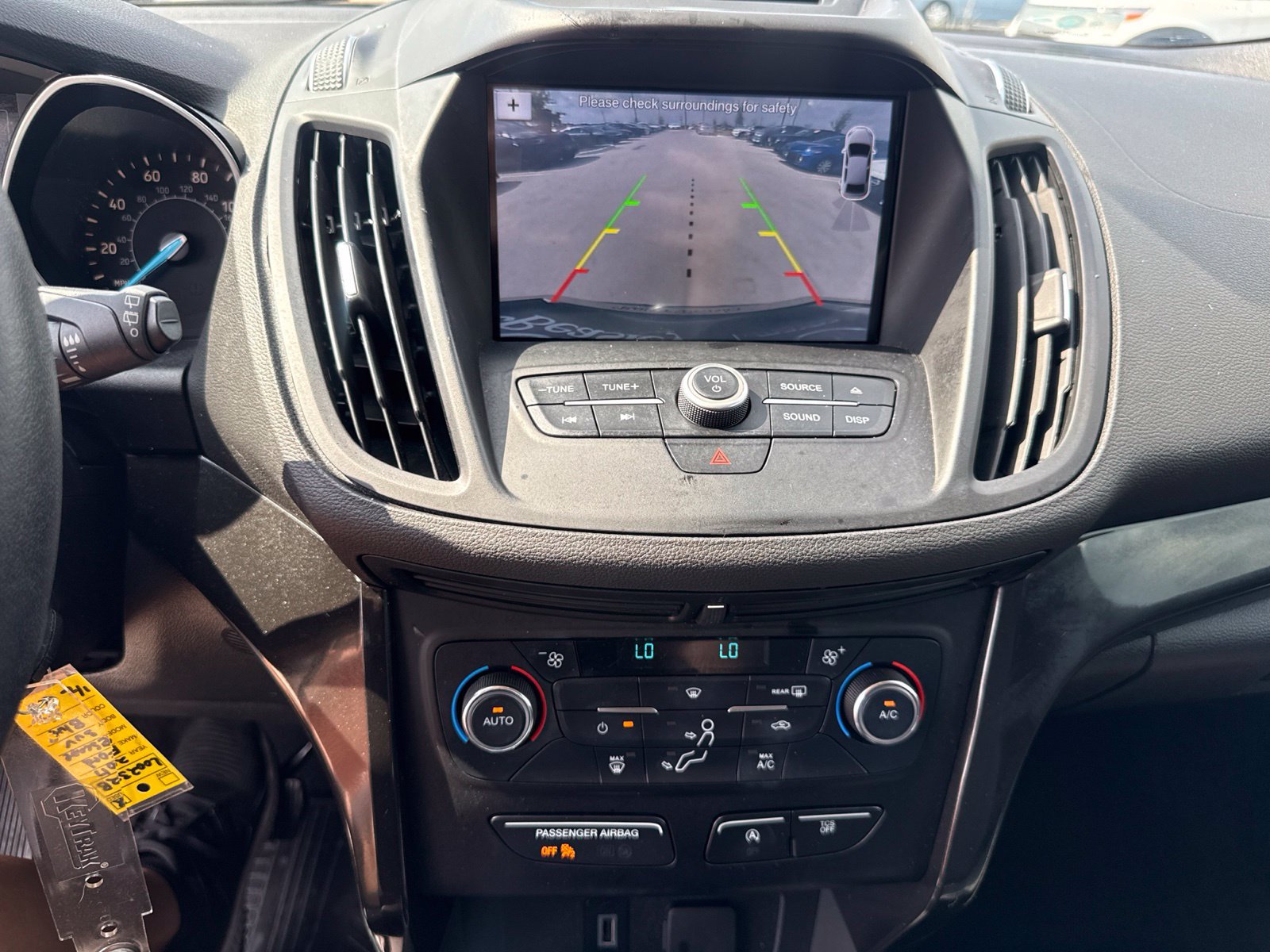 Used 2017 Ford Escape SE w/ Equipment Group 201A FWD image 15