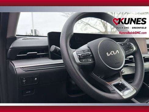 Used 2025 Kia K5 LXS image 17