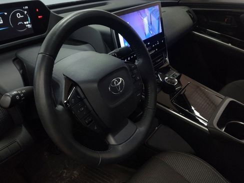 Used 2023 Toyota bZ4X XLE w/ Weather Package image 18