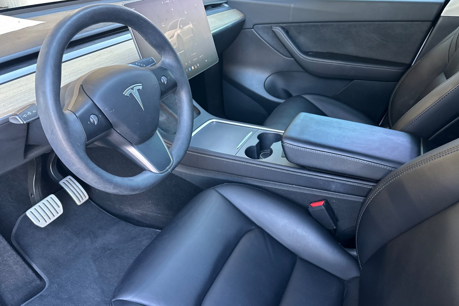 Used 2022 Tesla Model Y Performance AWD/4WD image 9