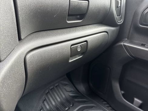 Used 2025 Chevrolet Silverado 1500 W/T RWD image 25