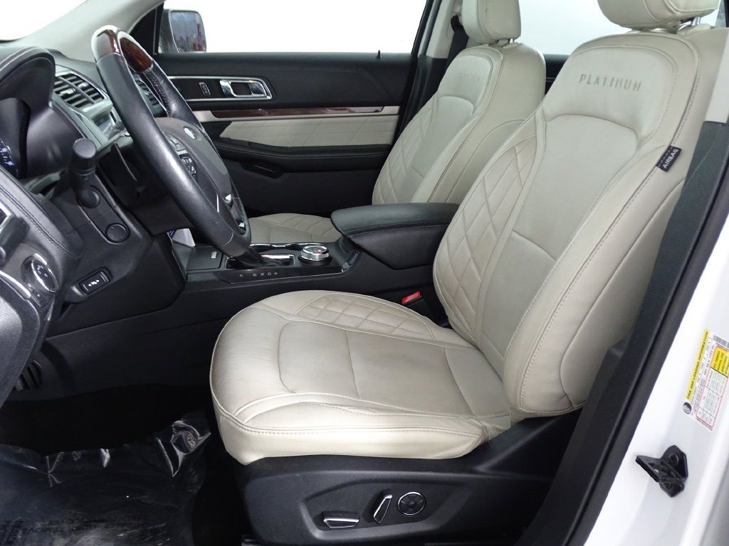 Used 2018 Ford Explorer Platinum AWD/4WD image 14