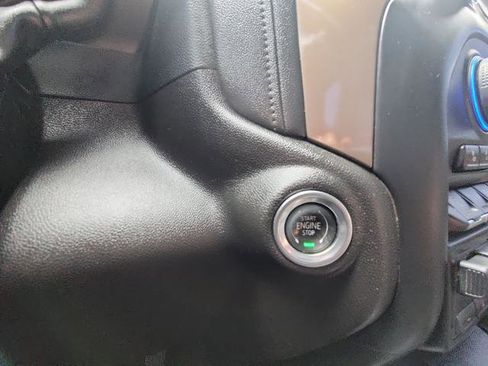 Used 2022 Chevrolet Silverado 2500 High Country w/ Z71 Off-Road Package image 16