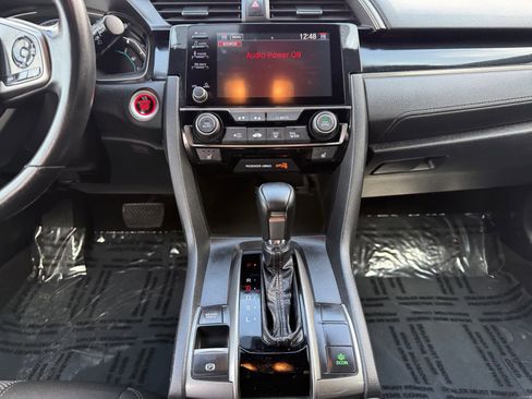 Used 2020 Honda Civic EX image 11