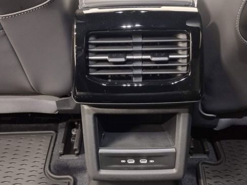 New 2026 Volkswagen ID.4 Pro AWD/4WD image 29