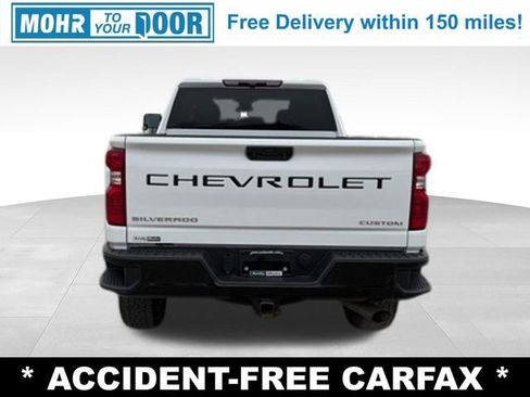Used 2024 Chevrolet Silverado 2500 Custom w/ Custom Value Package AWD/4WD image 4