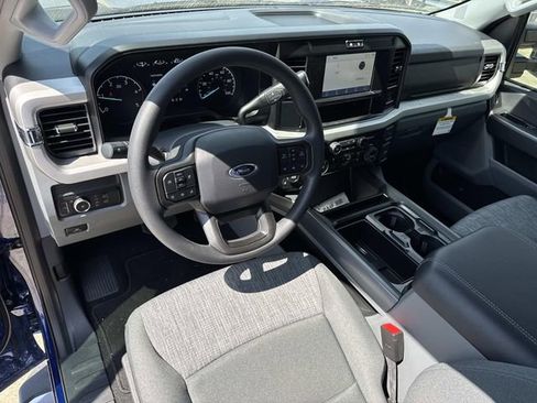 New 2026 Ford F250 XLT w/ FX4 Off-Road Package image 22