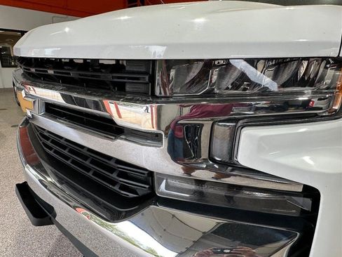 Used 2019 Chevrolet Silverado 1500 LT w/ Trailering Package AWD/4WD image 9