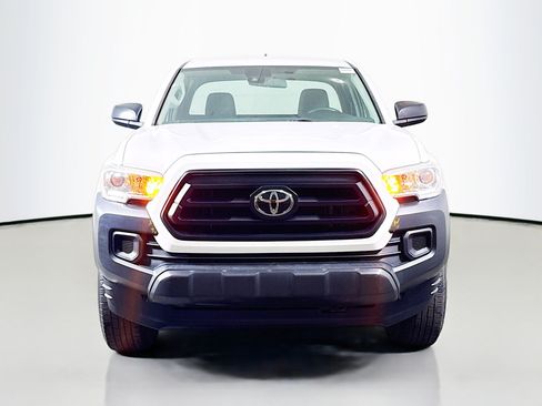 Used 2022 Toyota Tacoma SR RWD image 2