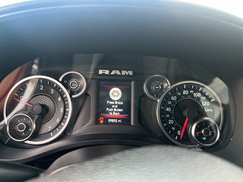 Used 2022 RAM 1500 Big Horn AWD/4WD image 37