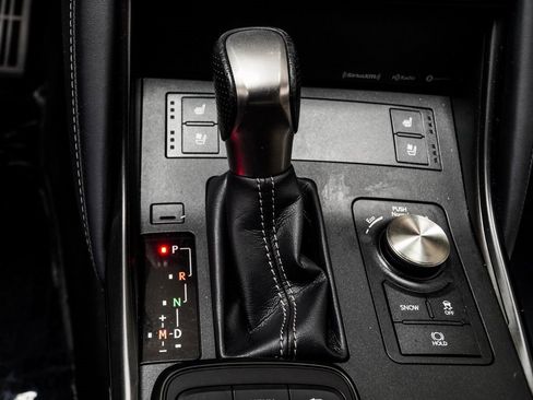 Used 2022 Lexus IS 350 F Sport image 19