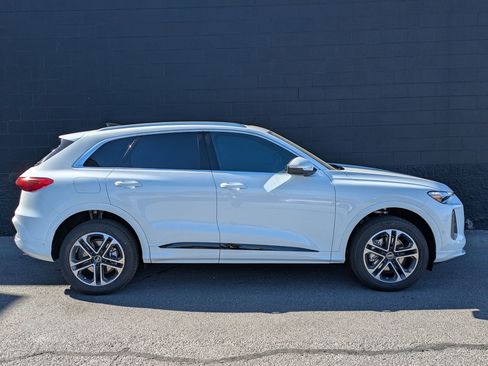 New 2026 Audi Q5 Premium AWD/4WD image 4