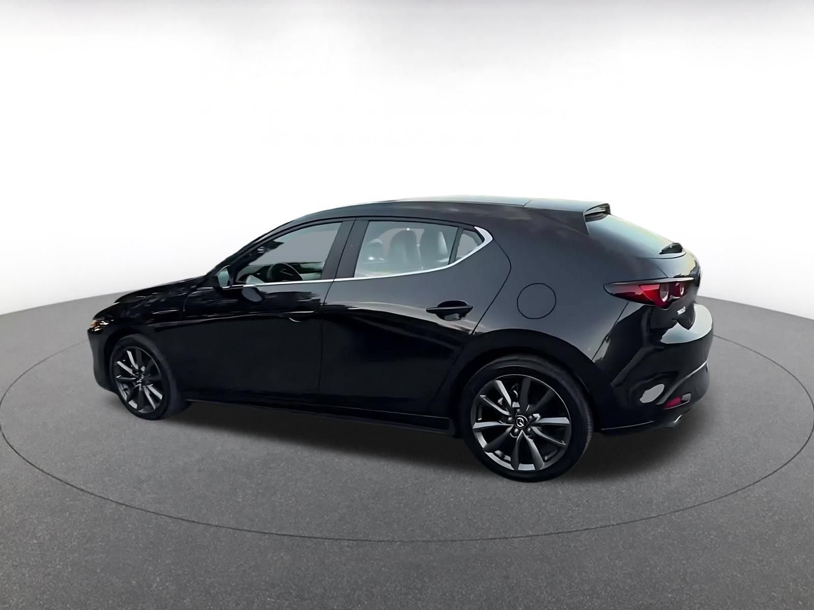 Used 2026 MAZDA MAZDA3 s FWD image 9