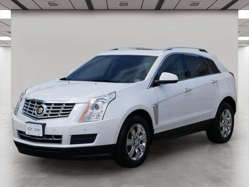 Used 2015 Cadillac SRX Luxury AWD/4WD image 2