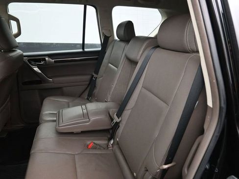 Used 2014 Lexus GX 460 w/ Premium Package AWD/4WD image 28