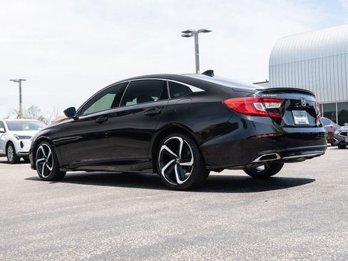 Used 2020 Honda Accord Sport image 9