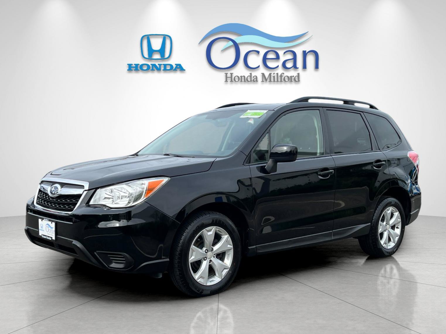 Used 2015 Subaru Forester 2.5i Premium w/ All-Weather Package AWD/4WD image 7