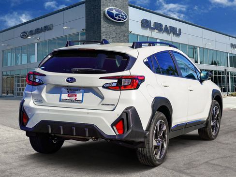 Certified 2024 Subaru Crosstrek 2.5i Limited w/ Crosstrek Mirror Package image 4