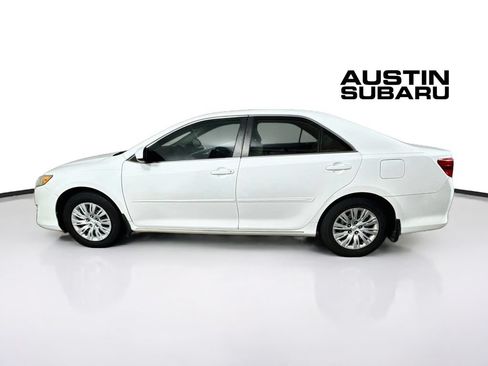 Used 2013 Toyota Camry LE FWD image 4