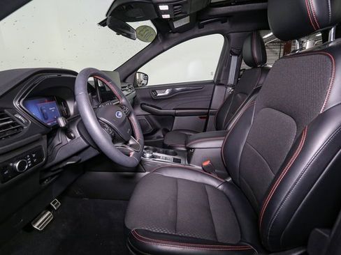 Used 2023 Ford Escape ST-Line w/ Tech Pack #1 image 42