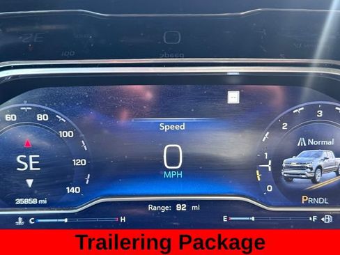 Used 2022 Chevrolet Silverado 1500 LT AWD/4WD image 12