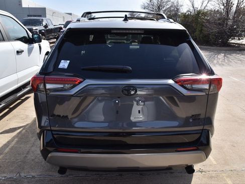 Used 2025 Toyota RAV4 XSE image 7