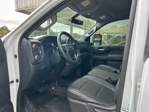 Used 2021 GMC Sierra 3500 4x4 Crew Cab w/ Convenience Package image 10