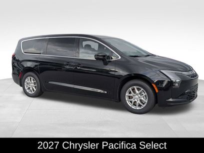 New 2027 Chrysler Pacifica Select w/ Family Tech Group