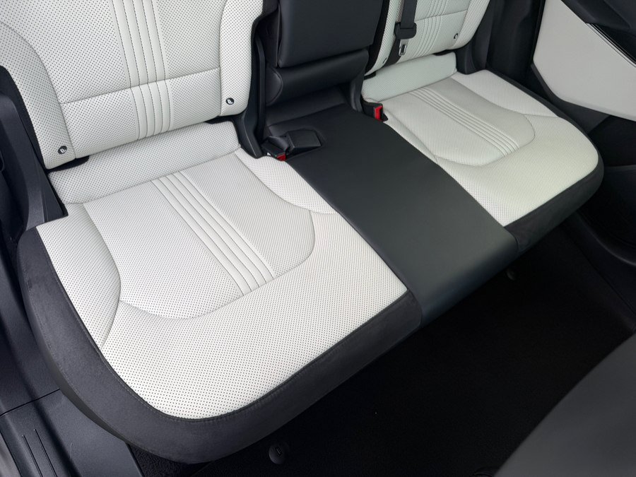 Used 2024 Kia EV6 GT-Line w/ GT-Line White Seat Package AWD/4WD image 43
