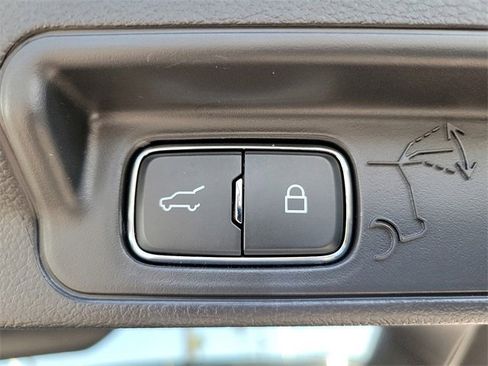 Used 2025 Ford Explorer ST-Line image 20