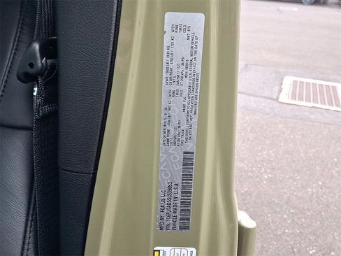 New 2025 Jeep Gladiator Sport image 13