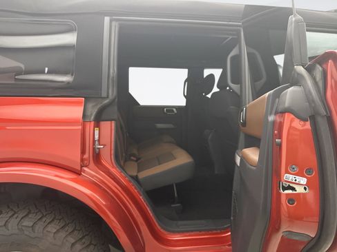 Used 2023 Ford Bronco Outer Banks AWD/4WD image 18