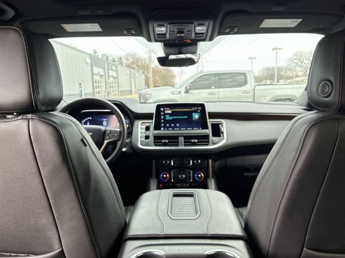 Certified 2024 Chevrolet Suburban High Country image 22