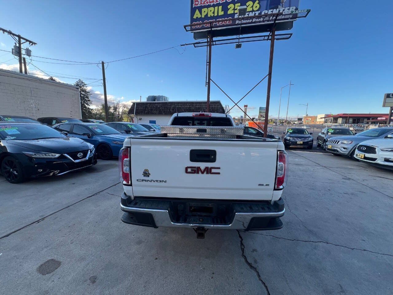 Used 2016 GMC Canyon SLE w/ SLE Convenience Package AWD/4WD image 4