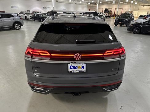 New 2026 Volkswagen Atlas Cross Sport SE AWD/4WD image 8