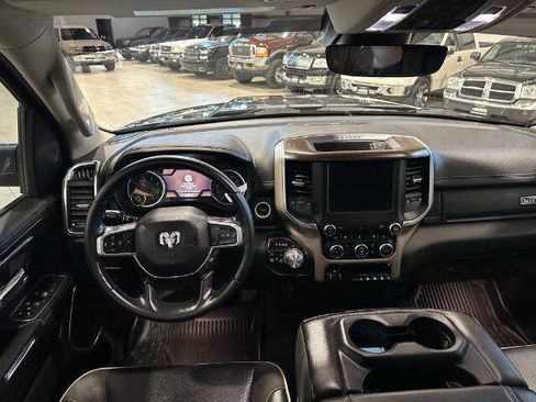 Used 2022 RAM 1500 Laramie AWD/4WD image 16