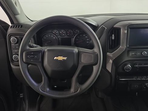 Certified 2020 Chevrolet Silverado 1500 Custom w/ Custom Value Package AWD/4WD image 14