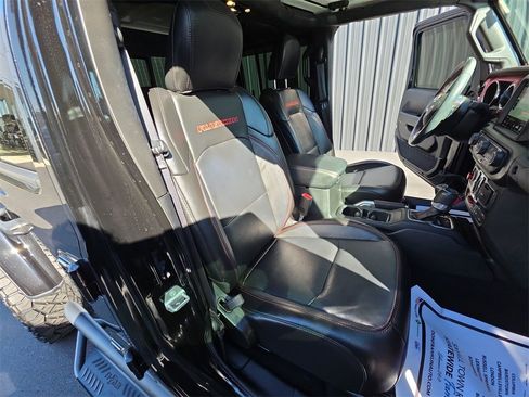 Used 2020 Jeep Gladiator Rubicon image 25