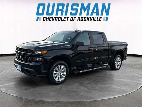 Used 2022 Chevrolet Silverado 1500 Custom image 2