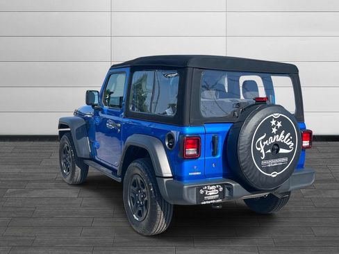 Used 2024 Jeep Wrangler Sport AWD/4WD image 3