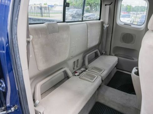 Used 2005 Toyota Tacoma PreRunner RWD image 36