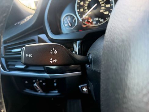 Used 2017 BMW X5 xDrive40e image 16