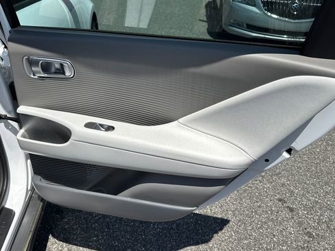New 2025 Hyundai Ioniq 6 SEL RWD image 16